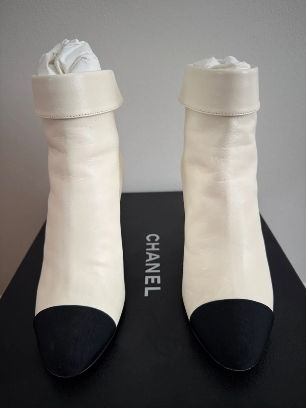CHANEL White Leather Ankle Boots with Black Cap Toe - Picture 4 of 10